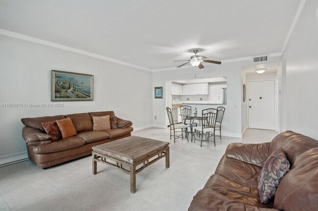 Photo - 3505 S Ocean Dr Unidad 420