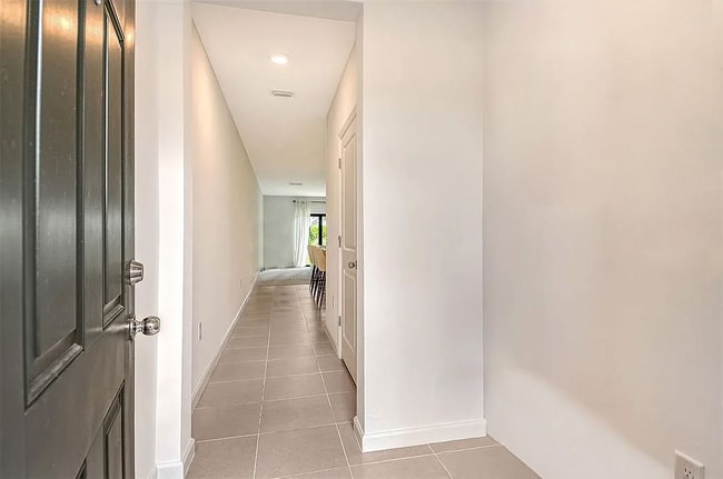 Building Photo - 6312 Silverstar Dr