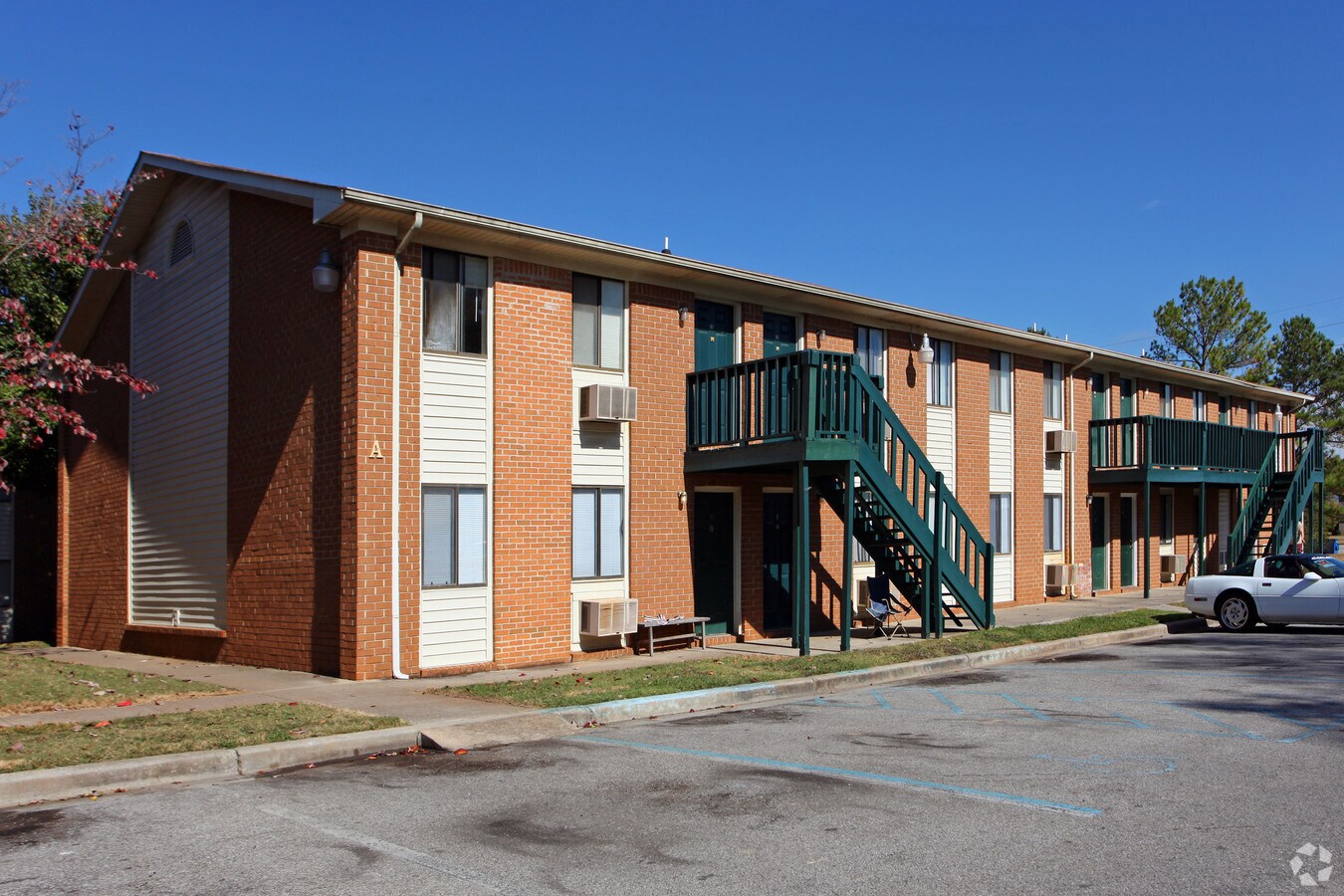 Millstream Apartments - Millstream Apartments