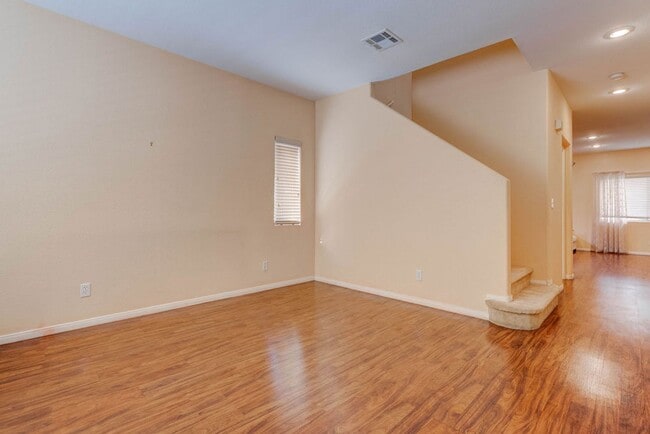 Photo - 9936 Elkhead Creek Way