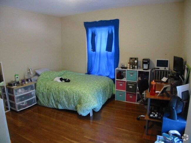 Building Photo - 3.0 bedroom in Cambridge Massachusetts 02138 Unit U2 Rental
