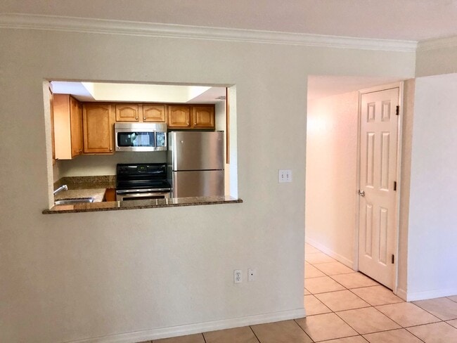 Photo - Two Bed/Two Bath Conveniently Located in Park View Condominiums, Close to Downtown Sarasota Unit 1