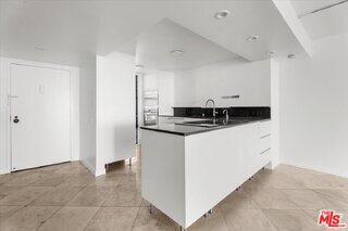 Photo - 4314 Marina City Dr