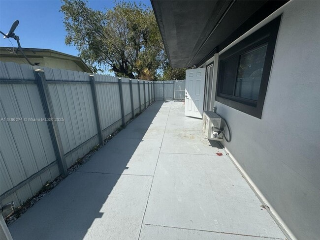 Photo - 14460 SW 289th St Unit B