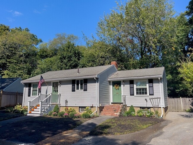 Building Photo - 23 Sagamore Rd Rental