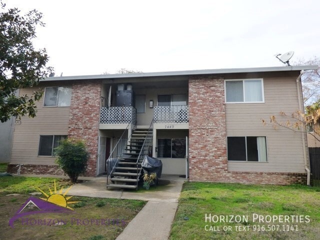 Building Photo - 7449 Tiara Way Unit #B