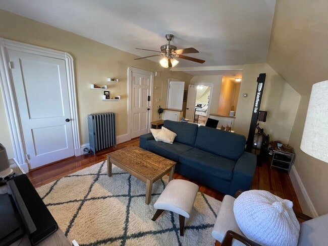 Photo - 21 Chandler St Unidad Apartment #3