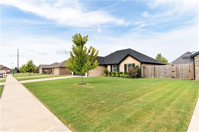 Photo - Stylish 3-Bedroom, 2-Bathroom Home for Rent!