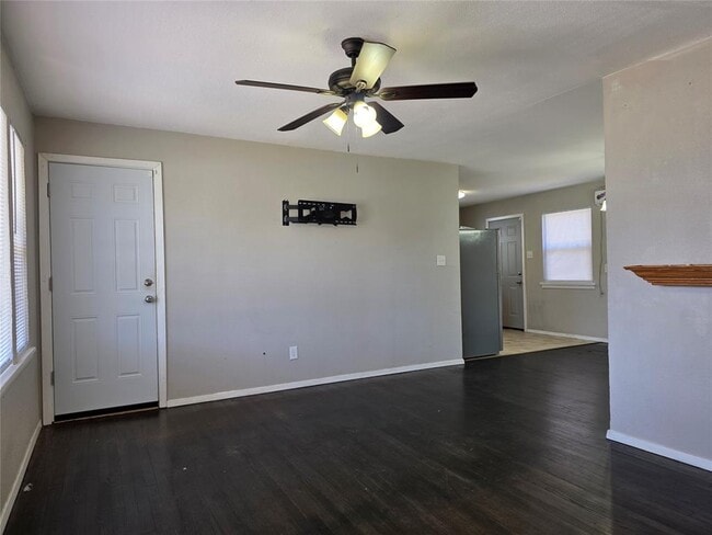 Photo - 3613 SE 24th St