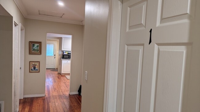 Photo - 2255 1st Ave N