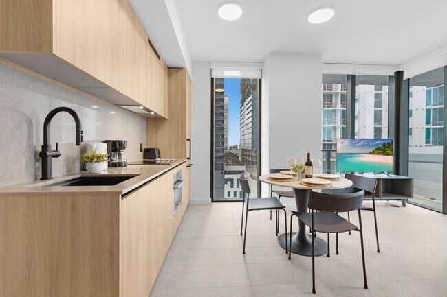 Photo - 501 NE 1st Ave Unidad SI ID1501422P