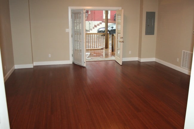 Photo - 824 Lincoln Ave