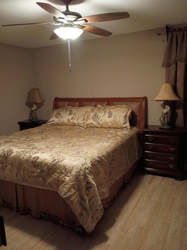 Photo - 116 SW Ridgecrest Dr