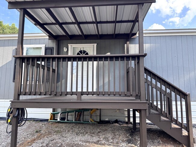 25 County Rd 3893 W