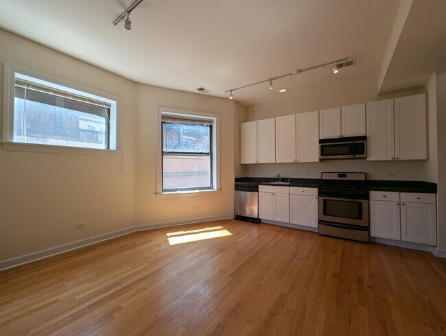 Photo - 4715 N Sheridan Rd Unit 22S