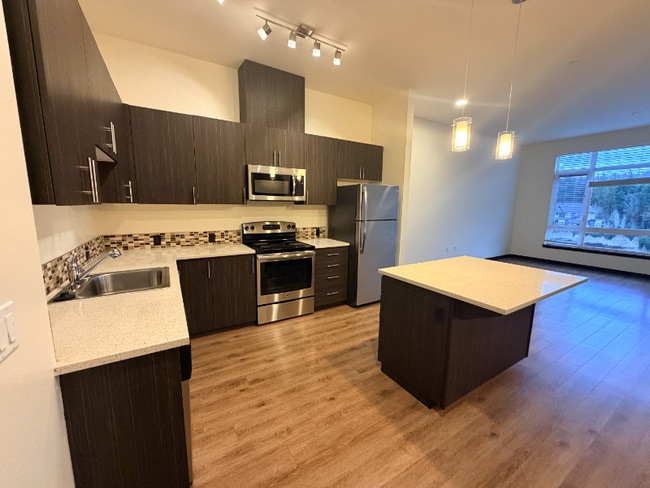 Photo - 580 8th Ave NE Unit 601