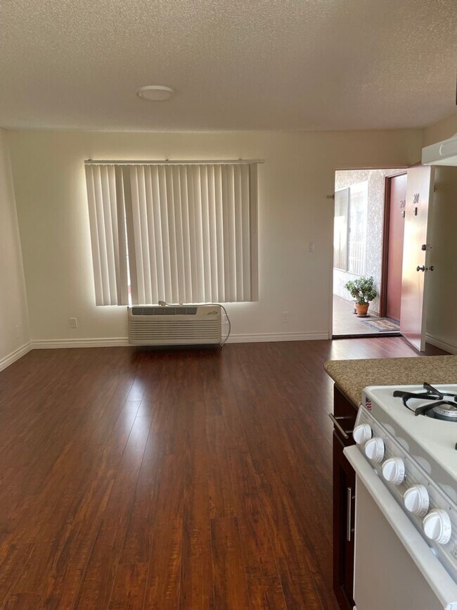 Palmer Apartments