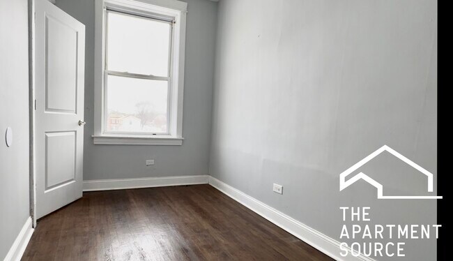 Photo - 1350 S Kedvale Ave Unidad 2