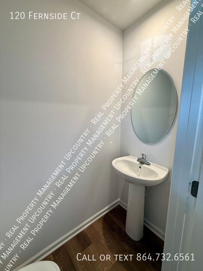 Photo - 120 Fernside Ct
