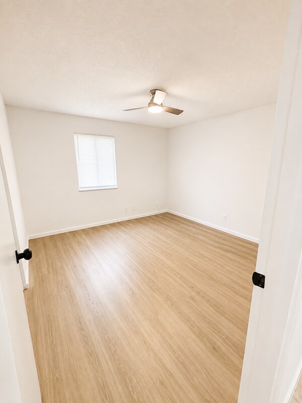 6519 W Newberry Rd Unit 910
