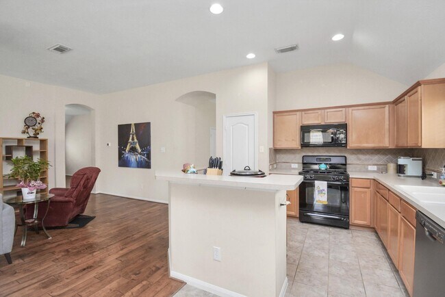 Photo - 3311 Raintree Village Dr