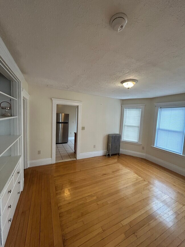 Photo - 17 Hiawatha Rd Unit 2