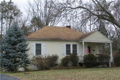 Detached home in Falls Church!!! 3 bed/2 b... - Detached home in Falls Church!!! 3 bed/2 b...