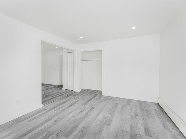 Photo - 136 Cortlandt St