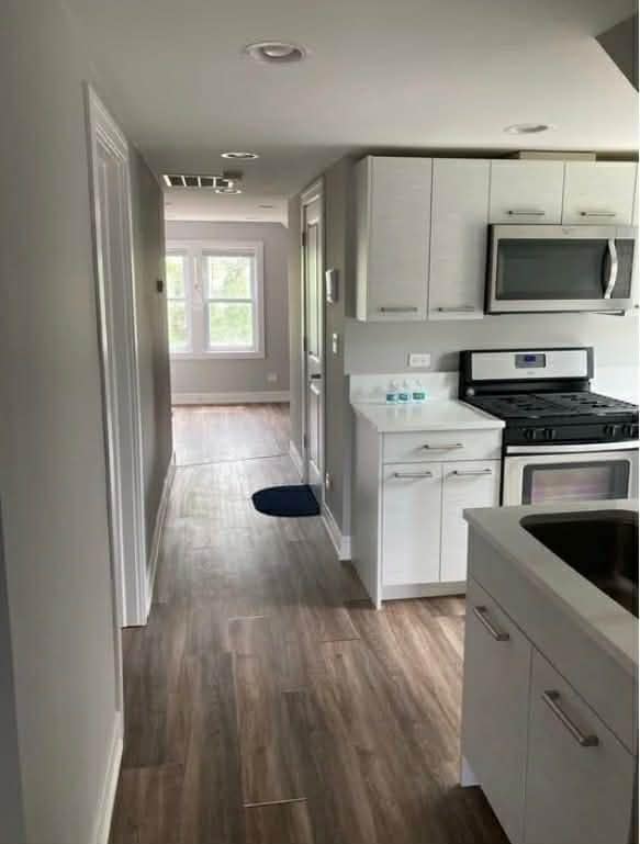 Building Photo - 2914 N Allen Ave Unit 3