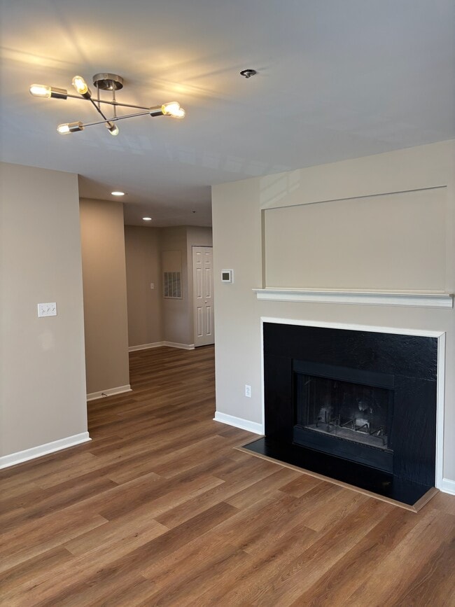 Photo - 623 Olmsted Park Pl Unit D