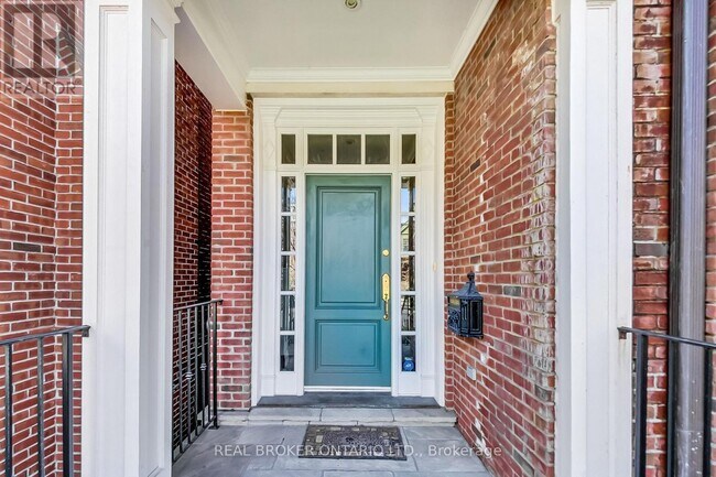 Photo - 21 Farnham Ave