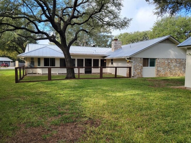 Photo - 4012 Hyridge Dr