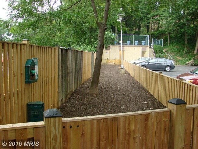 Photo - 5353 Columbia Pike Unidad 504