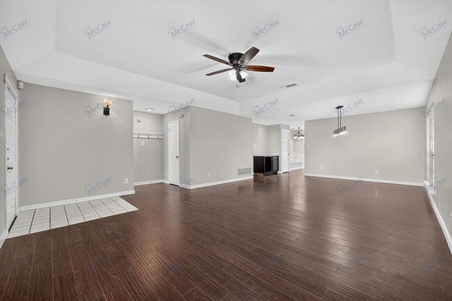 Photo - 7001 Bentley Ave