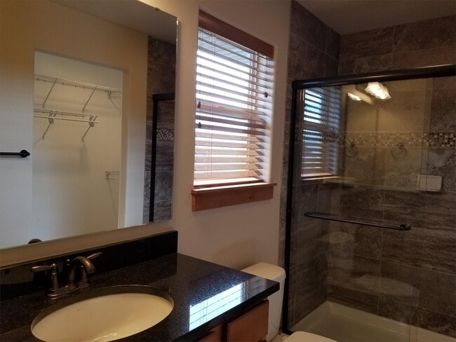 Photo - 4443 Glenwood Dr