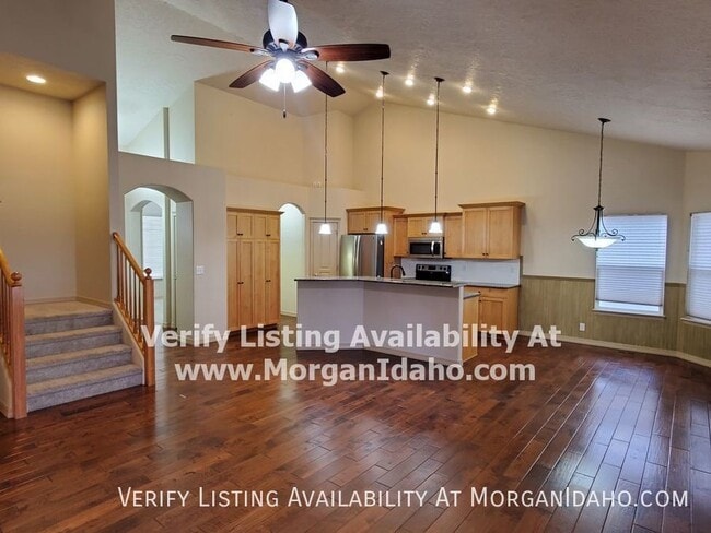 Photo - 2330 W Trestle Dr