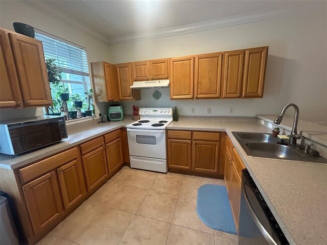 Photo - 621 SW 10th St Unit 203