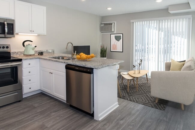 Photo - Connelly On Eleven