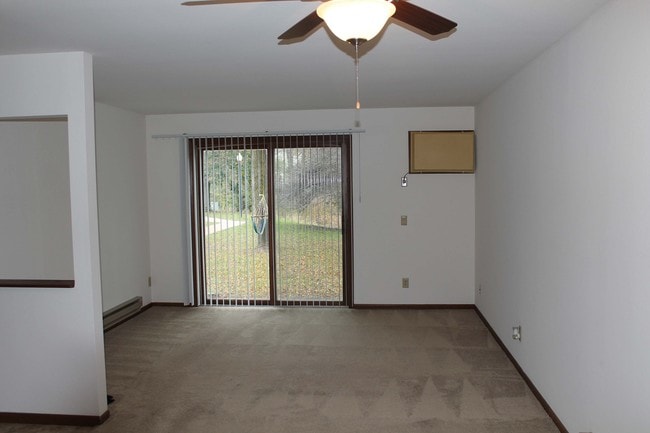 Photo - Mcfarland The Cottages