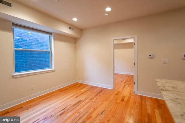 Photo - 1242 Point Breeze Ave Unit 303