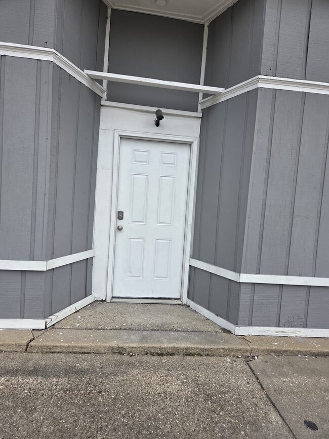 Photo - 4494 Forest Ave