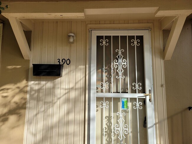 Photo - 2 Bed, 1 Bath Home in the Heart of Salem! Unidad 390 15th St.