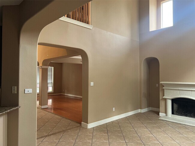 Photo - 16907 Coronado Springs Dr