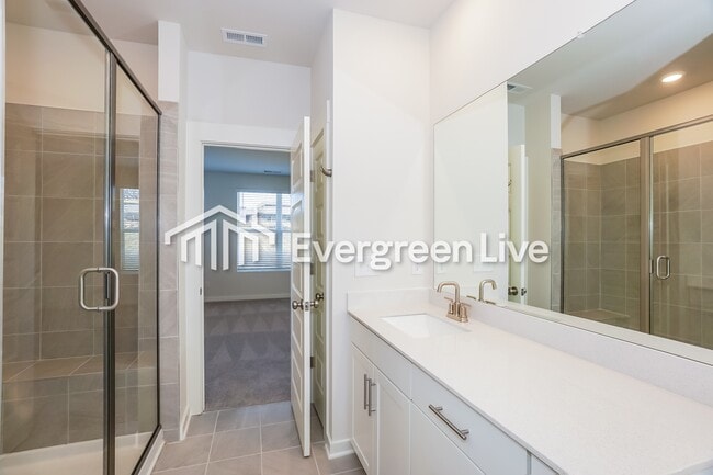 Photo - 874 Bur Oak Ct