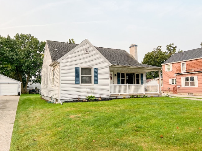 Photo - 318 E Johnson St