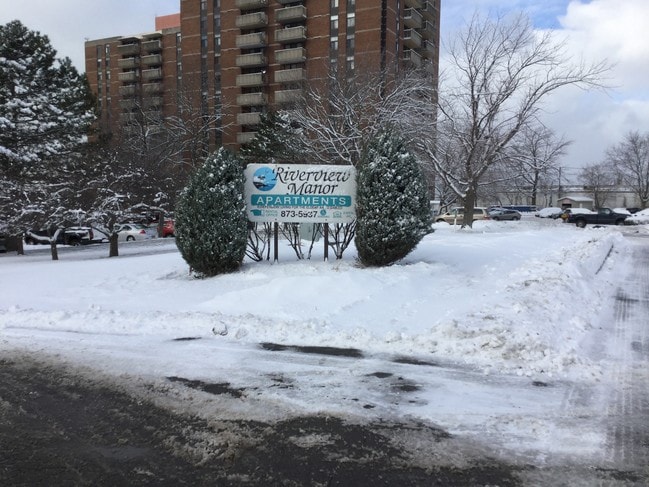 Photo - Riverview Manor Apartments