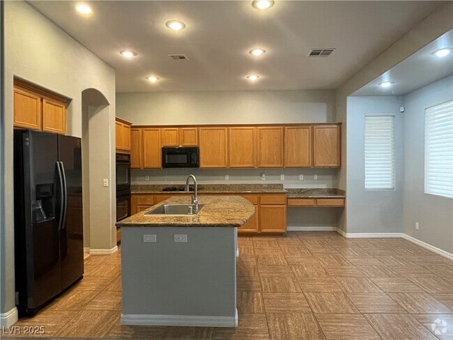 Building Photo - 10468 Garden Light Dr Rental