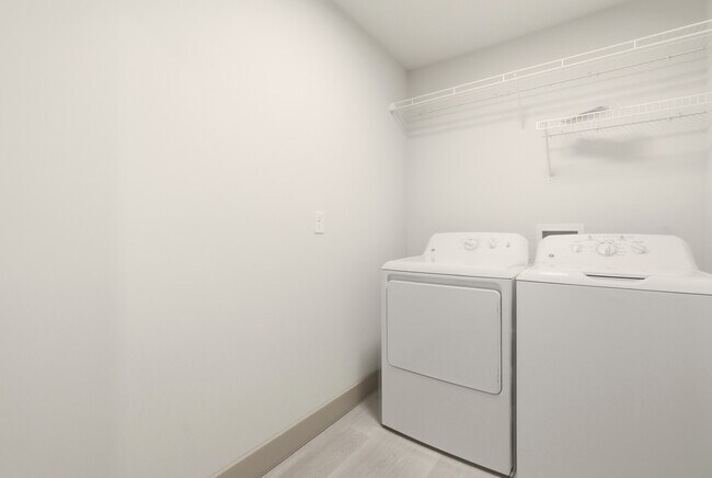 Washer/Dryer hookups (we also have them available for rent at the cost of $45/month)