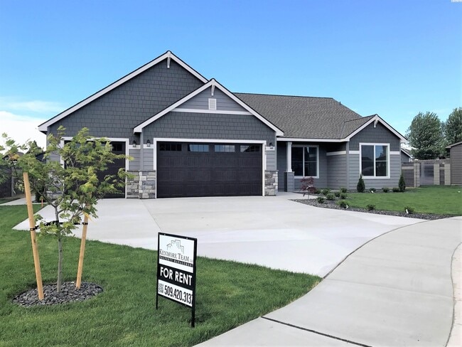 3 Bed/2 Bath Pasco Rambler on Cul-de-Sac - 3 Bed/2 Bath Pasco Rambler on Cul-de-Sac Casa