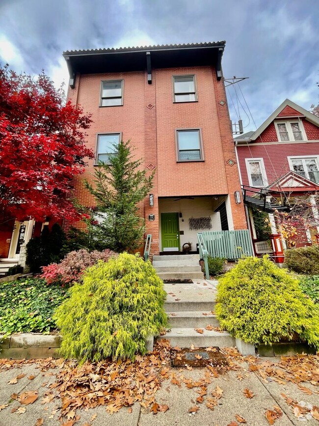 Building Photo - 332 Lehigh Ave Unit 3 Front Rental